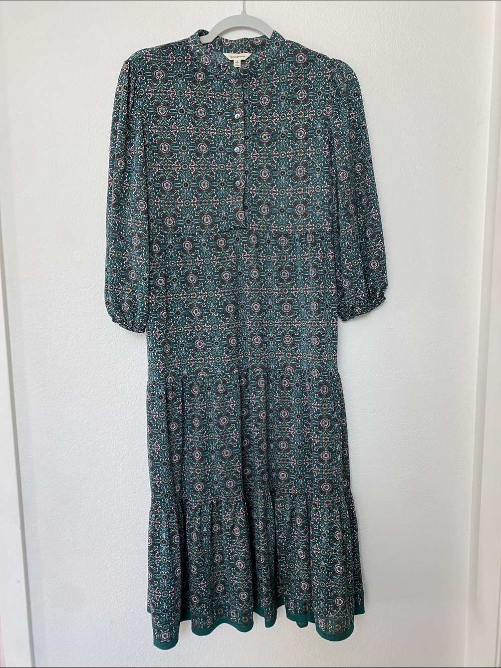Max Studio green Floral-Print Tiered Maxi Dress